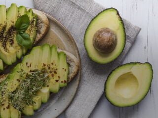 avocat decoupe pret a manger