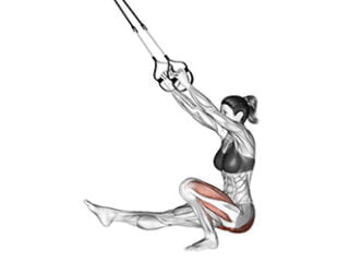 squat pistolet avec sangle de suspension exercice jambes femme