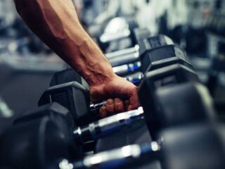 hypertrophie musculaire charges lourdes ou legeres
