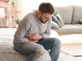pancreatite inflammation pancreas forme aigue forme chronique calculs biliaires alcoolisme douleurs abdominales