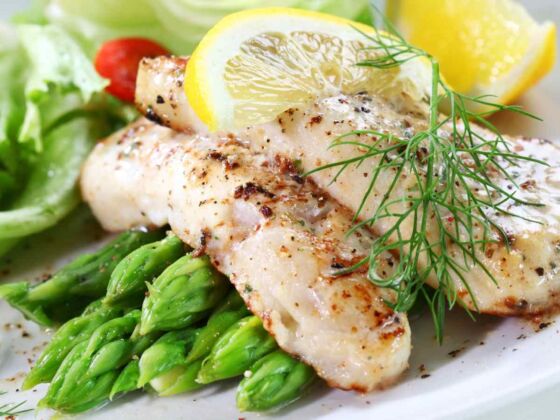 consommation elevee poisson maigre gras ralentit progression incapacite sclerose en plaques