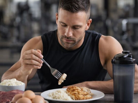 repartir proteines journee prendre muscle